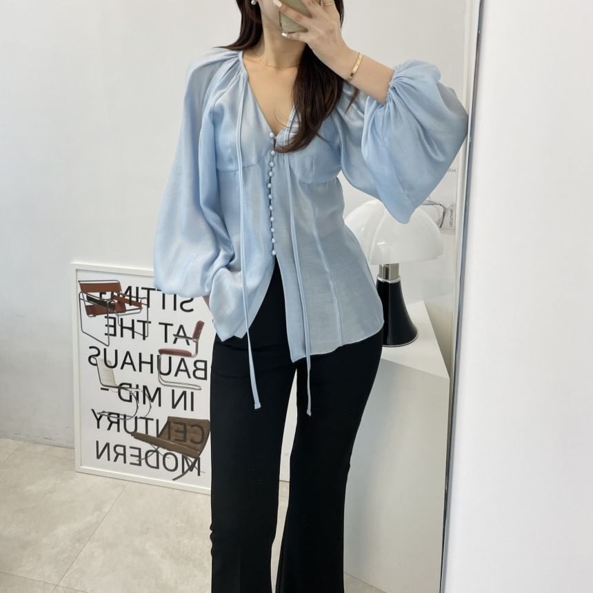 Plain Front-Slit V-Neck Puff-Sleeved Blouse