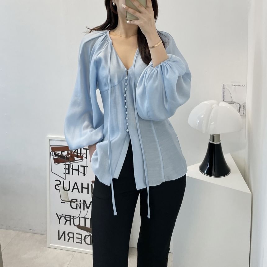Plain Front-Slit V-Neck Puff-Sleeved Blouse