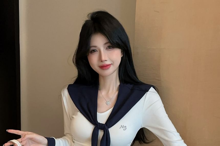 Long-Sleeve V-Neck Top & Mini Pleated Skirt Set