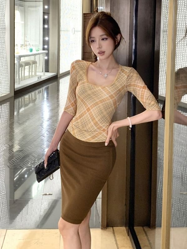 Plaid Square-Neck Short-Sleeved Top & High-Waisted Pencil Skirt