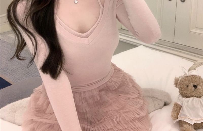 Mock Two-Piece Halter V-Neck Crop Knit Top & High-Rise Tiered Mini A-Line Skirt
