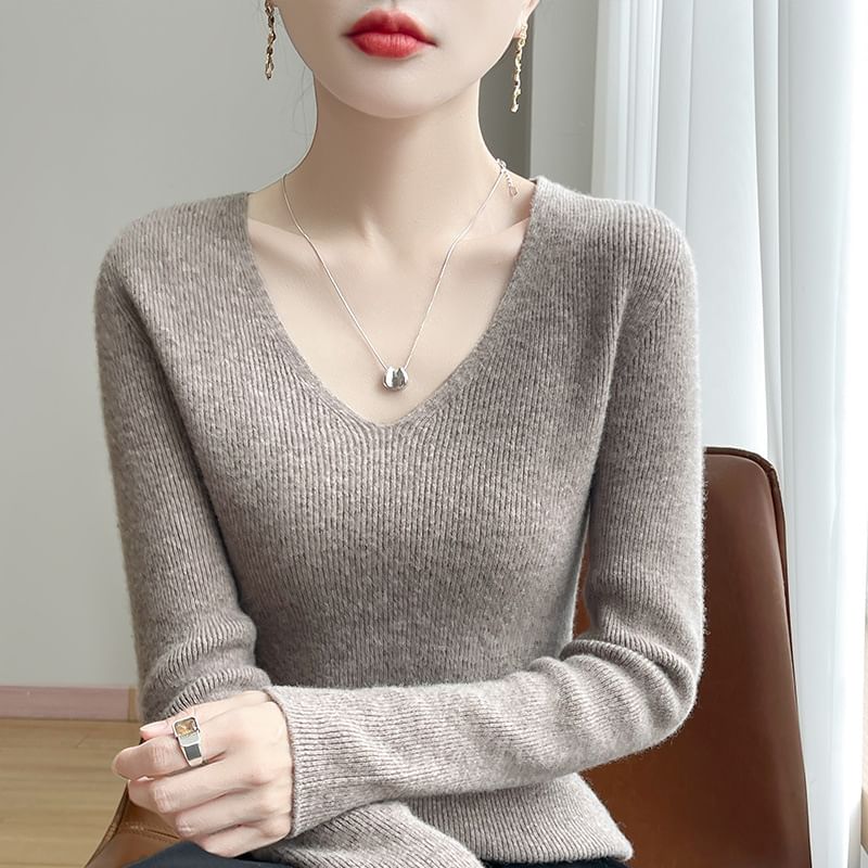 Plain Ribbed V-Neck Long-Sleeved Sweater