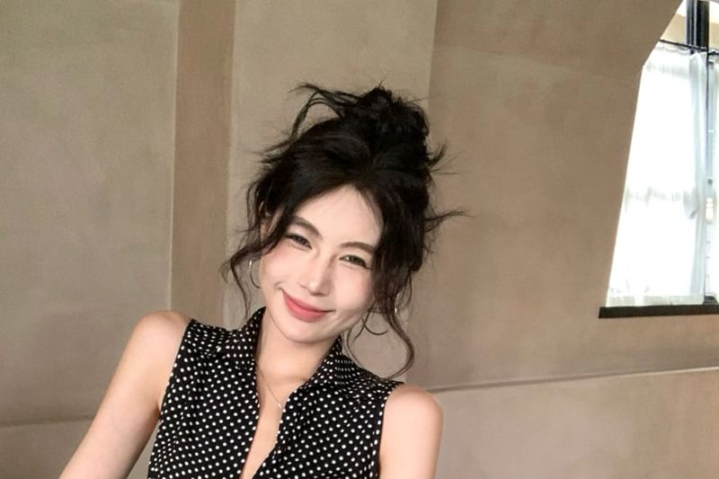 Dotted Tie-Front Slim-Fit Tank Top / Low Waist Lace-Trim Mini Skirt
