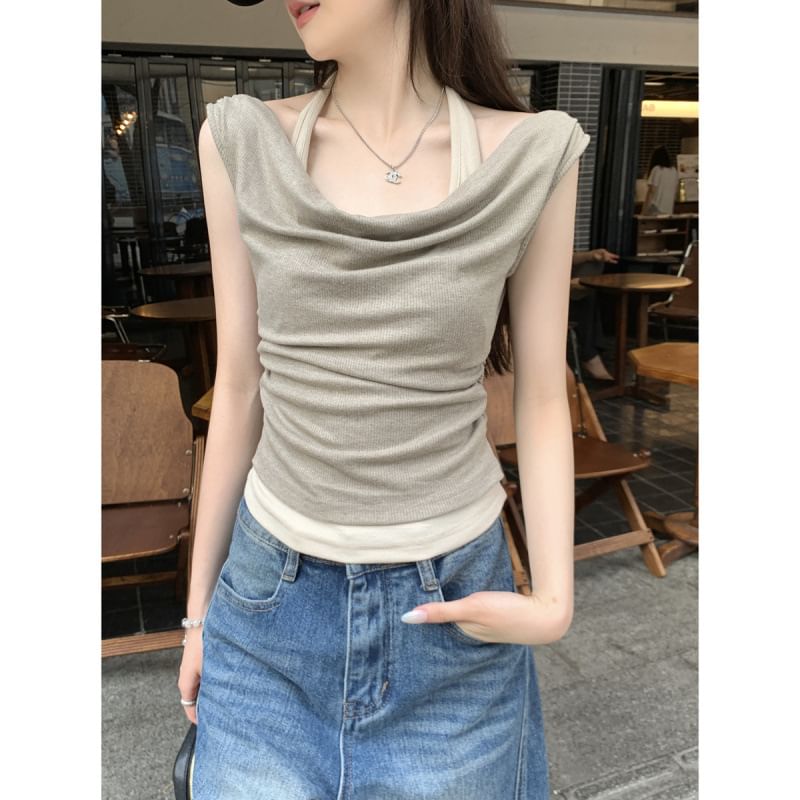 Color-Block Cowl-Neck Short-Sleeved Slim-Fit Tee