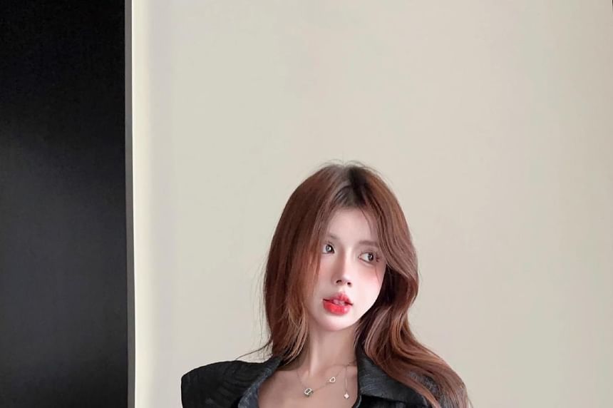 Flare-Sleeve Lace-Up Plain Shirt
