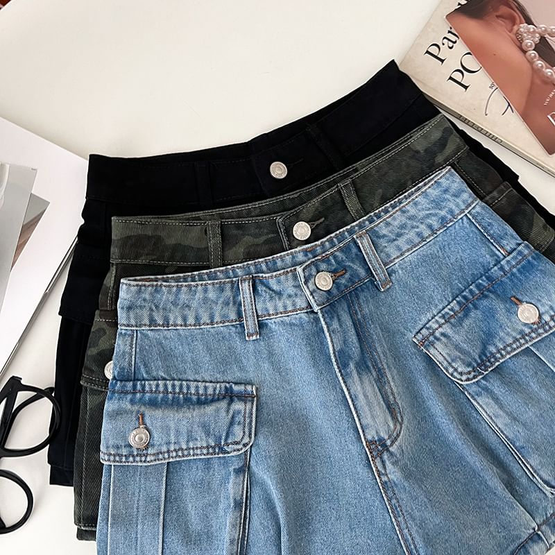 Mid Waist Denim Cargo Hot Pants