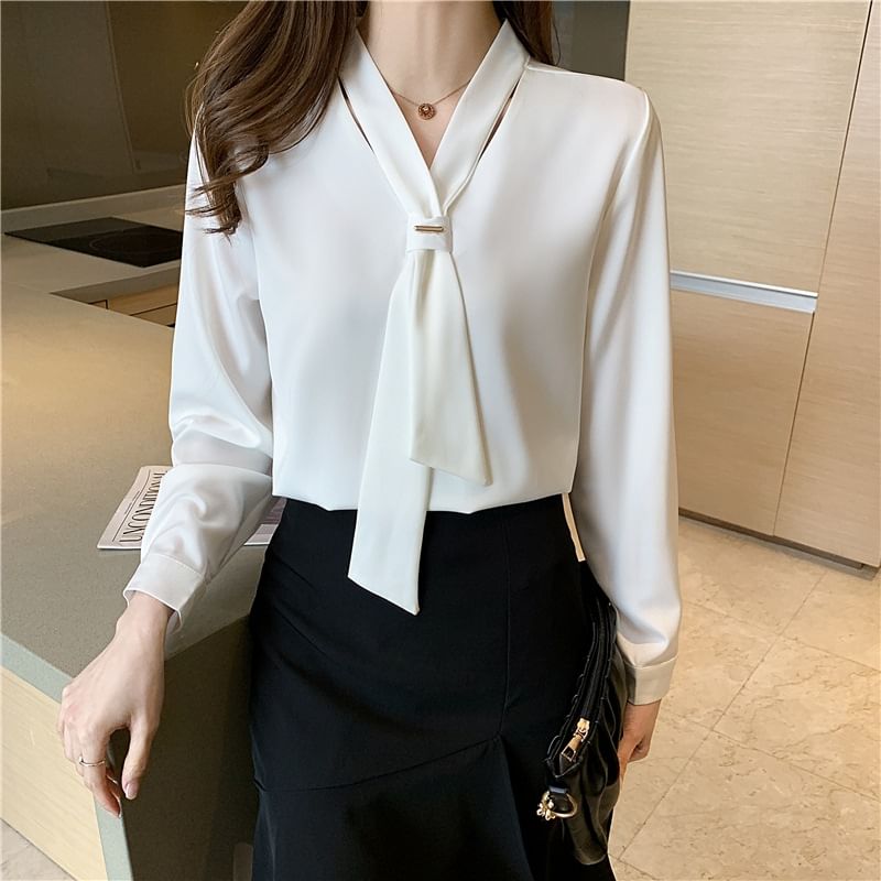 Plain Tie-Neck Sleeved Blouse