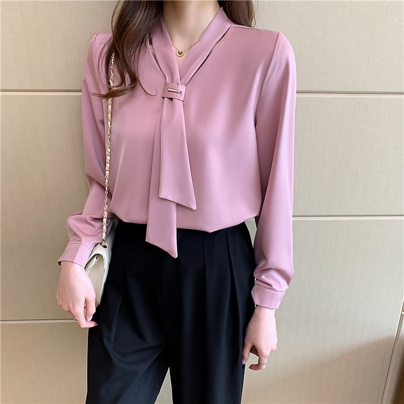 Plain Tie-Neck Sleeved Blouse