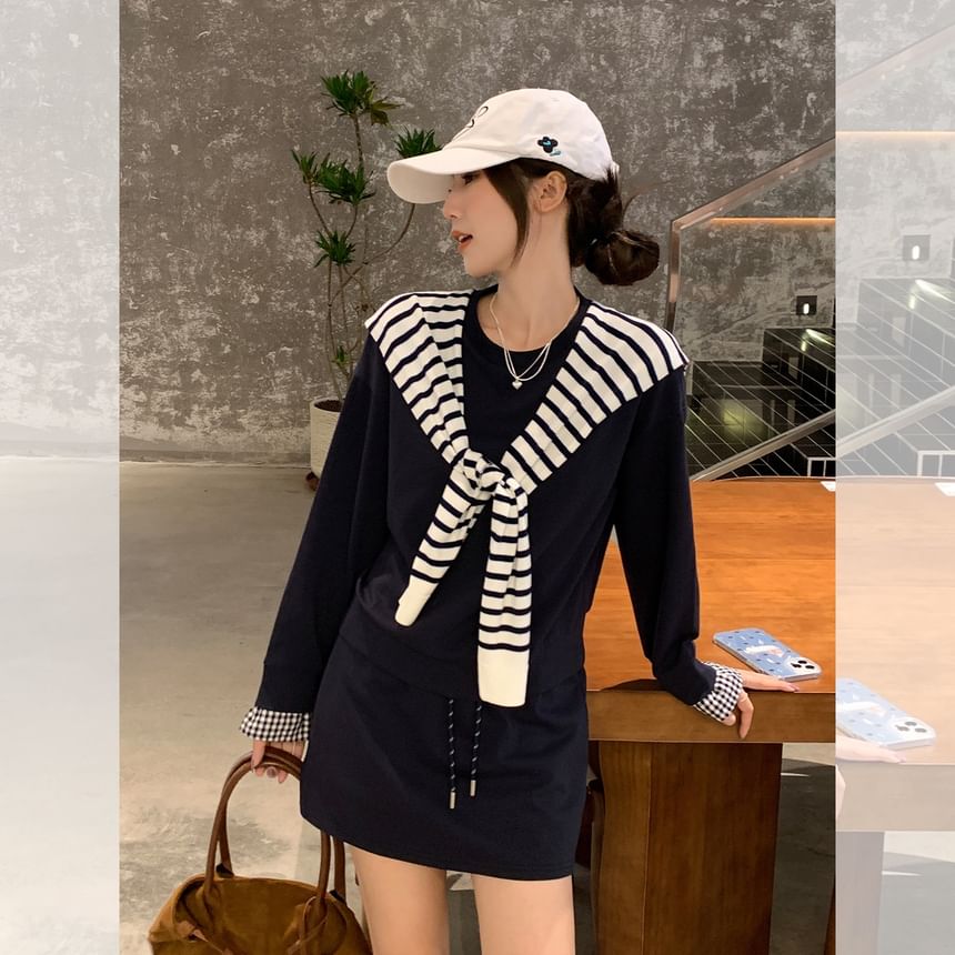Striped Shawl + Plain Crewneck Pullover