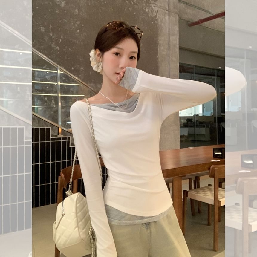 Plain V-Neck Mock-Layer Sleeved T-Shirt