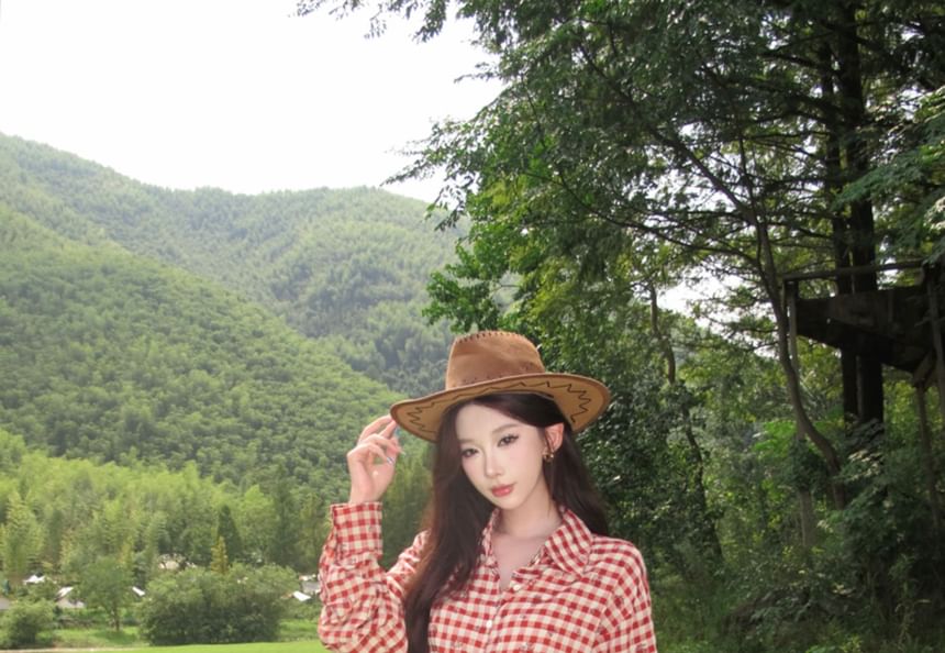 Gingham Long-Sleeved Cropped Shirt