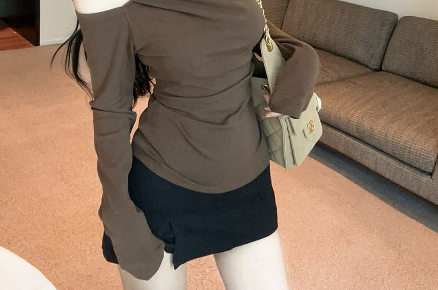 Plain Ruched Cold-Shoulder Sleeved T-Shirt