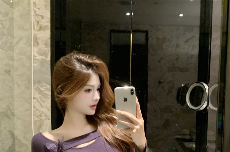 Plain Drawstring Off-Shoulder Sleeved T-Shirt