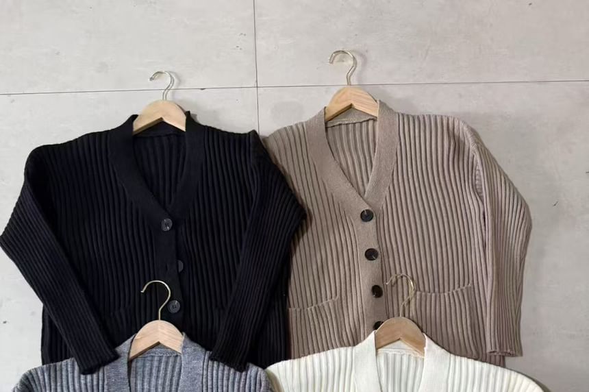 Ribbed Knit V-Neck Cardigan