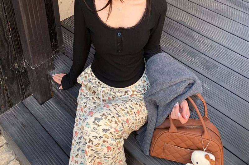 Long-Sleeve Scoop Neck Lace Trim Crop T-Shirt