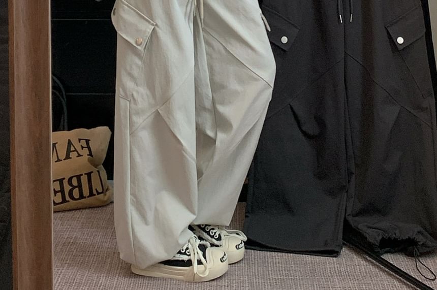 Drawstring Waist Plain Baggy Cargo Pants