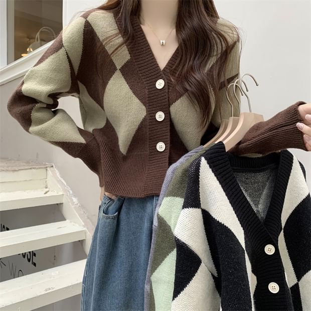 Argyle V-Neck Cardigan