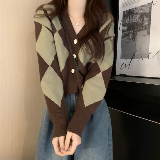 Argyle V-Neck Cardigan