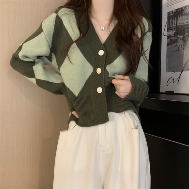 Argyle V-Neck Cardigan