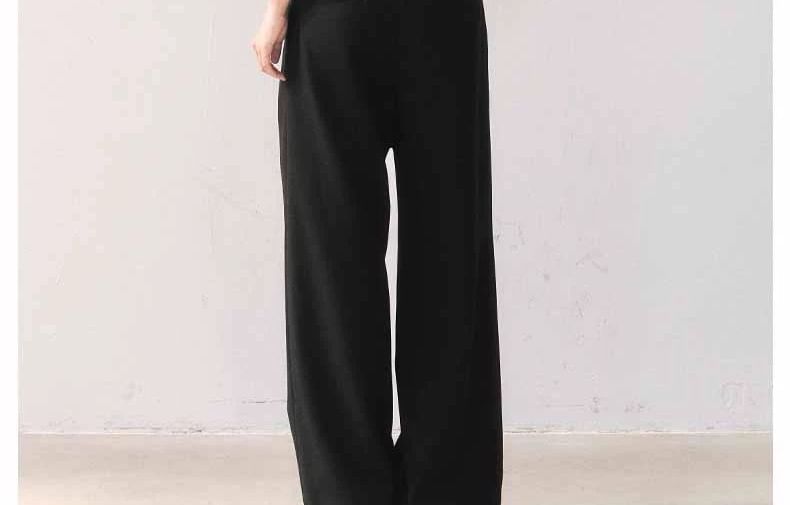 Elbow-Sleeve Collar Two Tone Mock Two-Piece T-Shirt