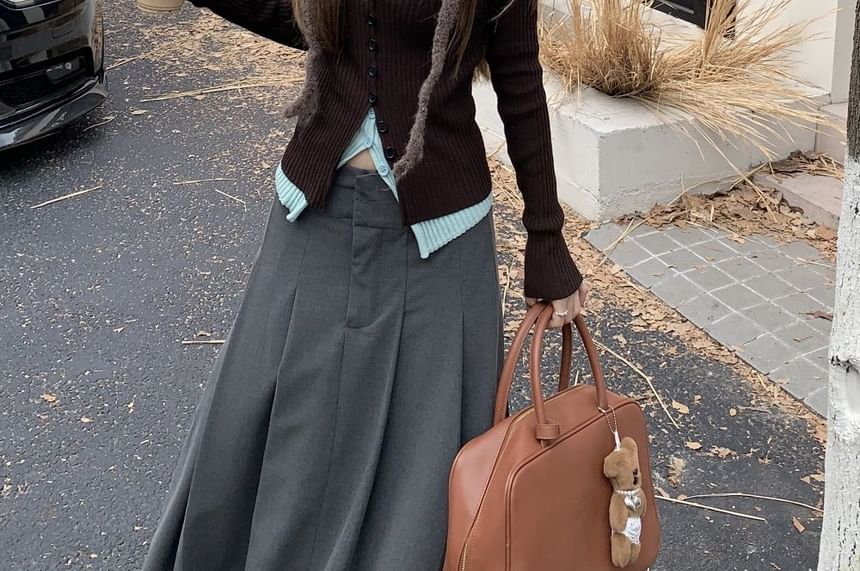 Mock Two-Piece V-Neck Two Tone Ribbed Cardigan