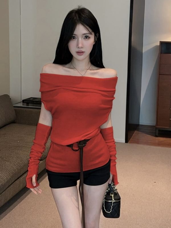 Boat-Neck Short-Sleeve Knit Top with Arm Sleeves and Belt Set
