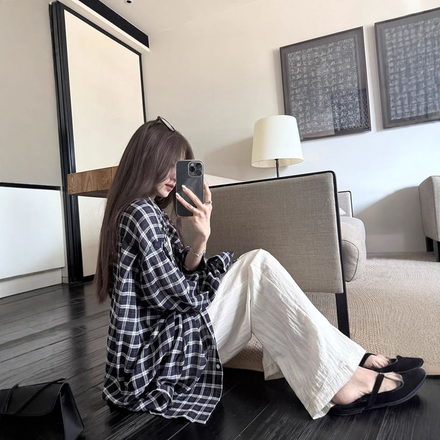 Classic Plaid Button-Down Shirt with Long Sleeves, Casual Tailored Fit