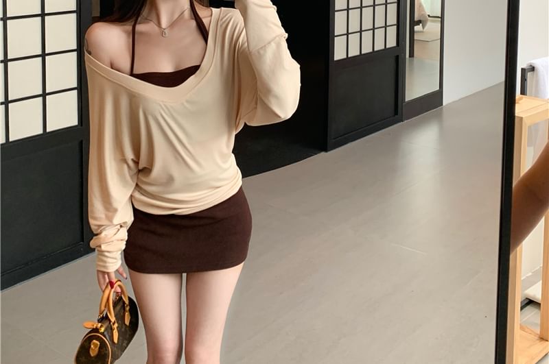 V-Neck Long Sleeve Solid T-Shirt & Halter Neck Solid Camisole & High Waist Mini Pencil Skirt Set