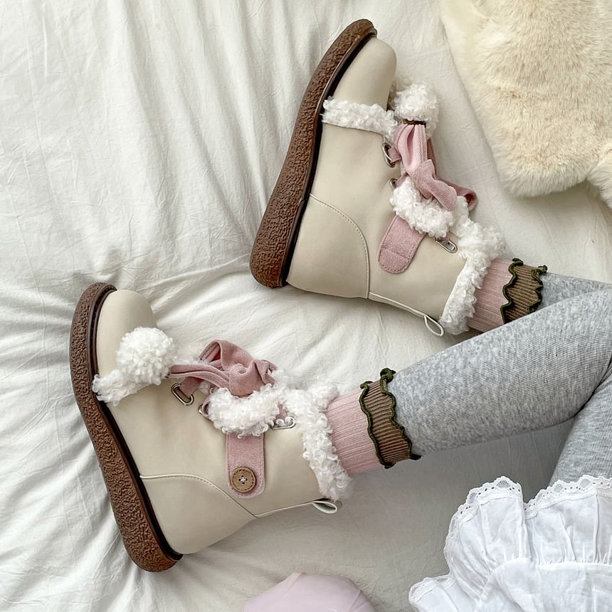 Platform Pom Pom Fleece-Lined Lace-Up Short Snow Boots