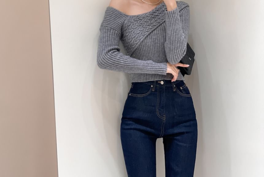 Off-Shoulder Asymmetrical Cable Knit Crop Top Long Sleeve