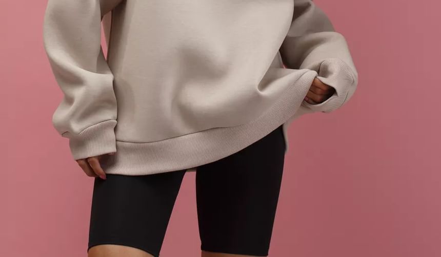 Crew-Neck Plain Sweatshirt