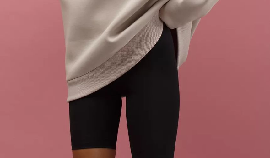 Crew-Neck Plain Sweatshirt