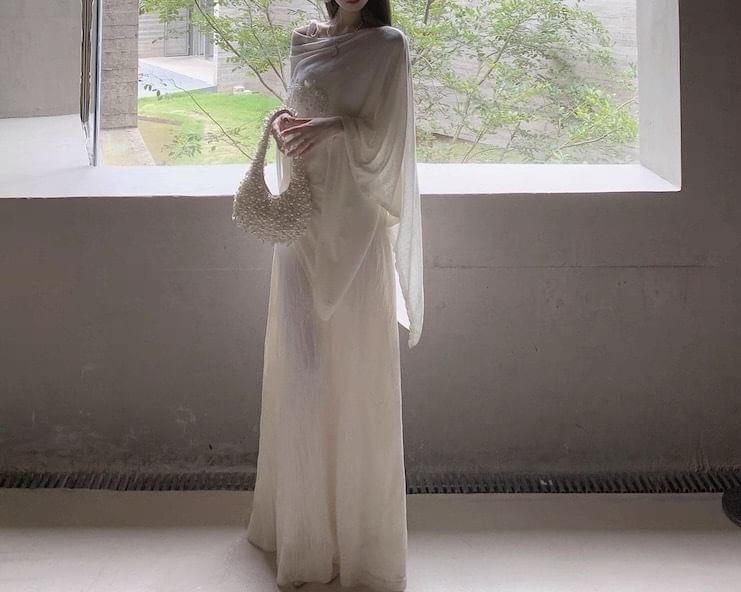 Tie Shoulder Plain Floral Applique Maxi A-Line Dress / Cape