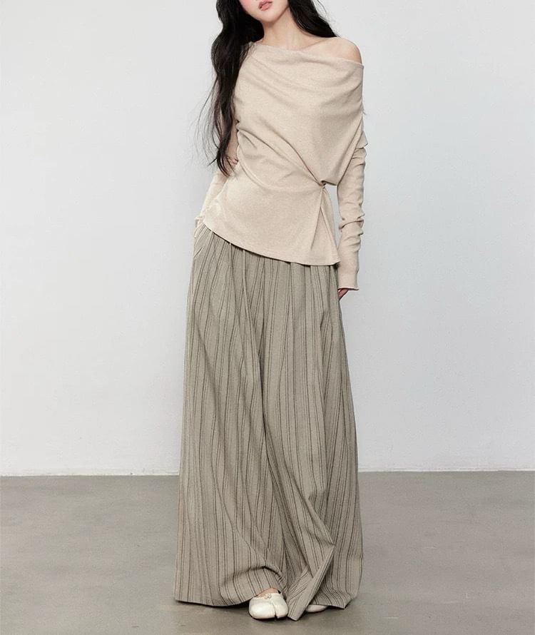 Long Sleeve Cowl Neck Plain Ruched Top / High Waist Striped Wide Leg Pants