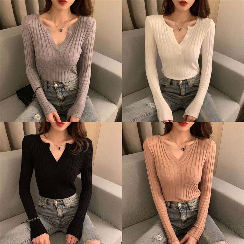 Notch Neck Long Sleeve Solid Slim Fit Knit Top