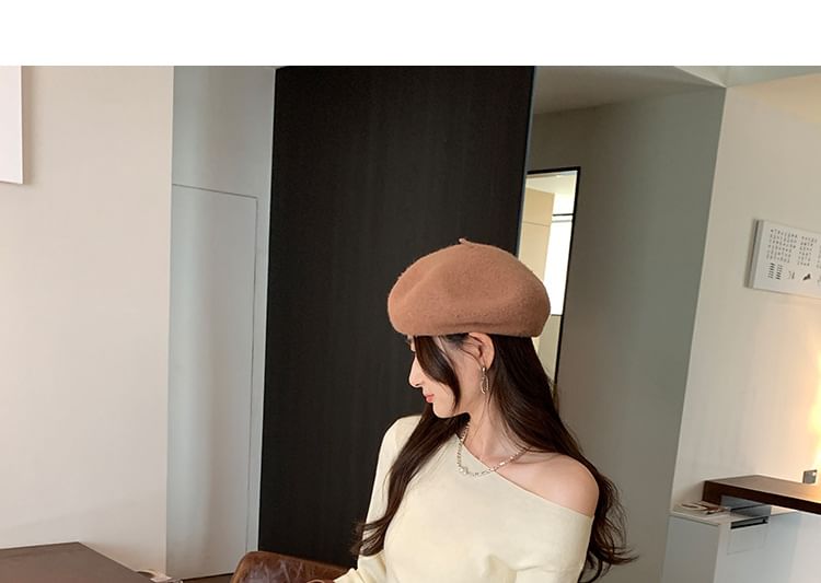 One-Shoulder Long-Sleeve Plain Knit Top
