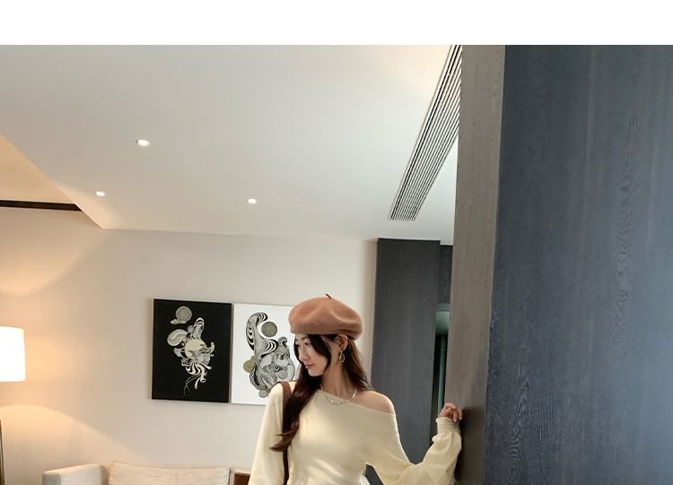 One-Shoulder Long-Sleeve Plain Knit Top