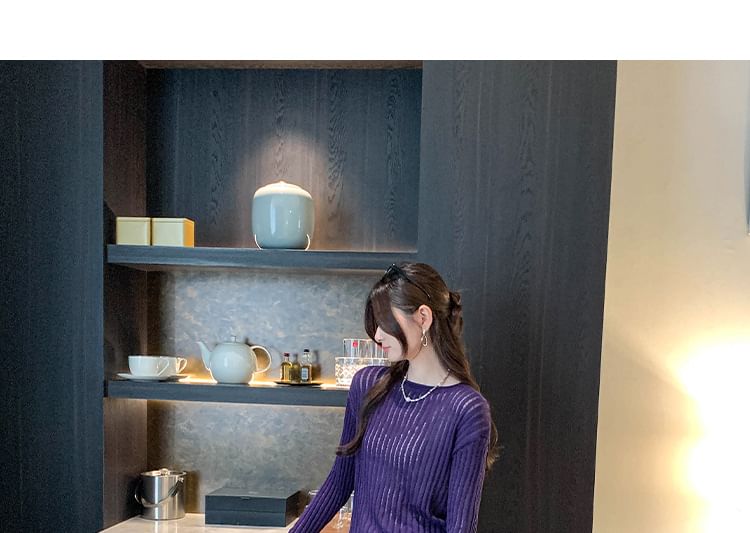 Round-Neck Long-Sleeve Plain Ribbed Knit Top