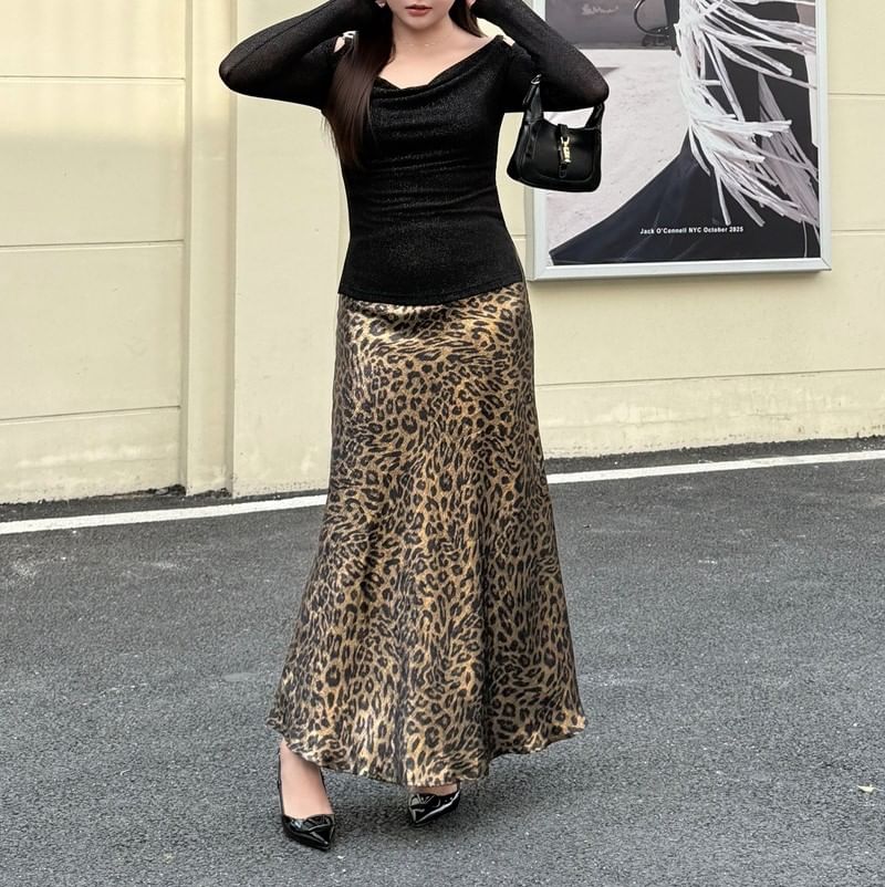 V-Neck Long Sleeve Cutout Solid Knit Top