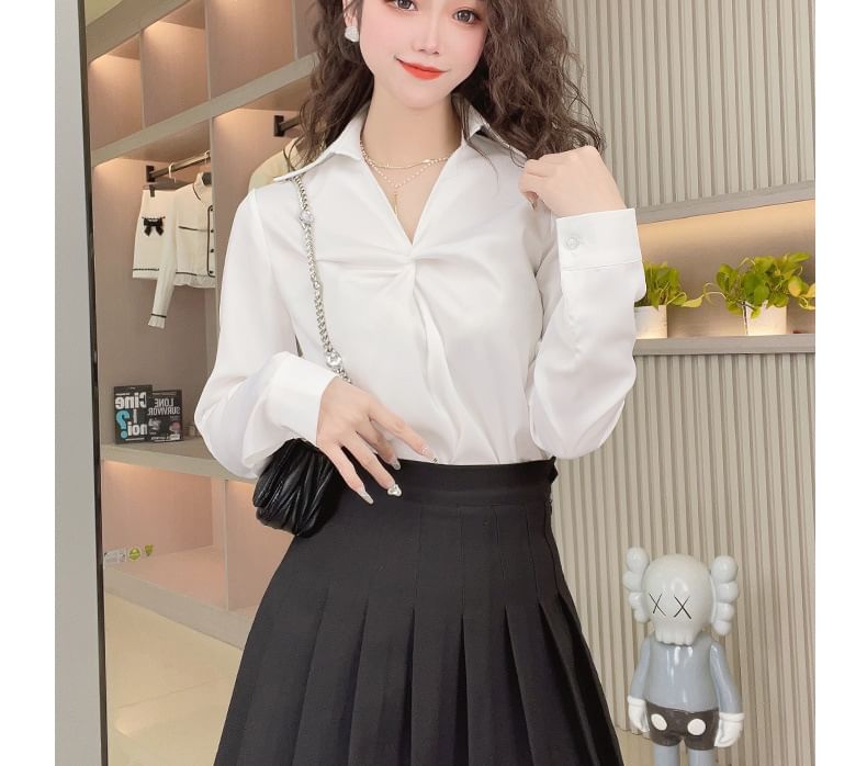 Long Sleeve Twisted Solid Shirt