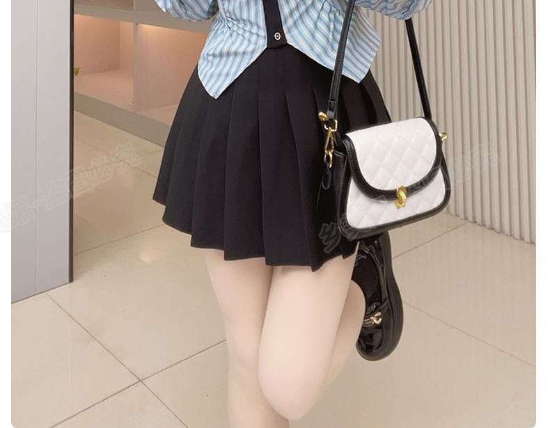 Long Sleeve Striped Crop Shirt