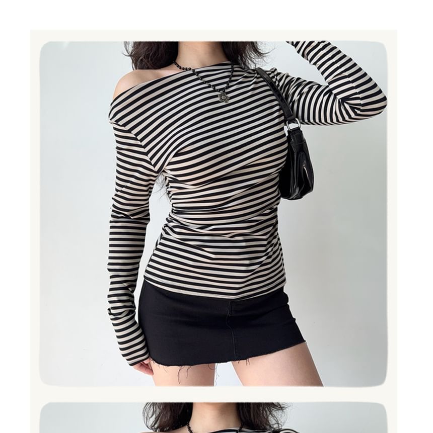 Striped Boat Neck T-Shirt with Long Sleeves, Slim Fit, Casual Style
