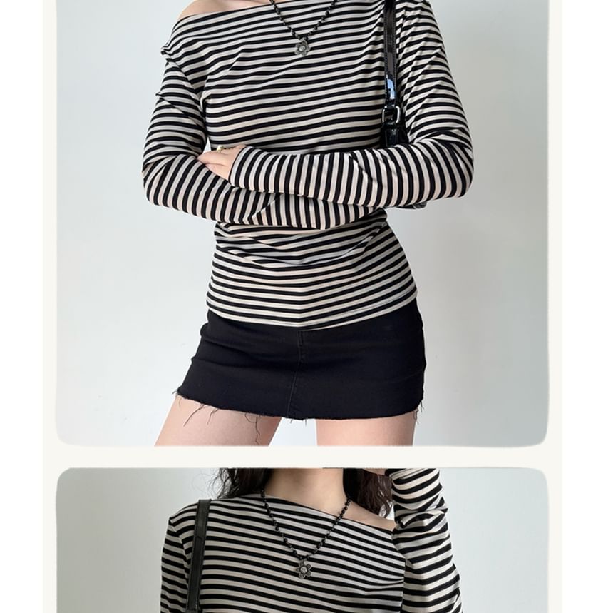 Striped Boat Neck T-Shirt with Long Sleeves, Slim Fit, Casual Style