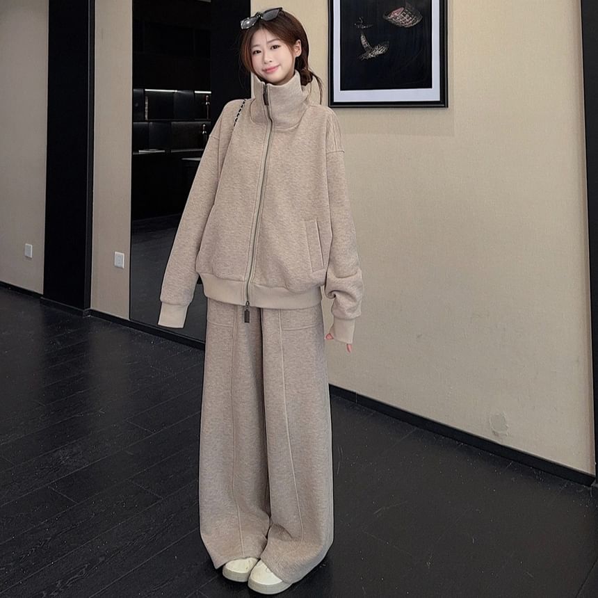 Zip-Up Jacket, Mock Neck Half Zip Cropped Pullover, and High Rise Baggy Pants