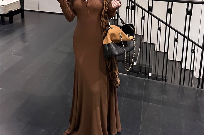 Long-Sleeve Scoop Neck Plain Maxi Sheath Knit Dress