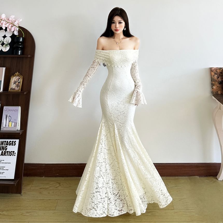 Long Sleeve Off Shoulder Plain Lace Mermaid Hem Maxi Dress