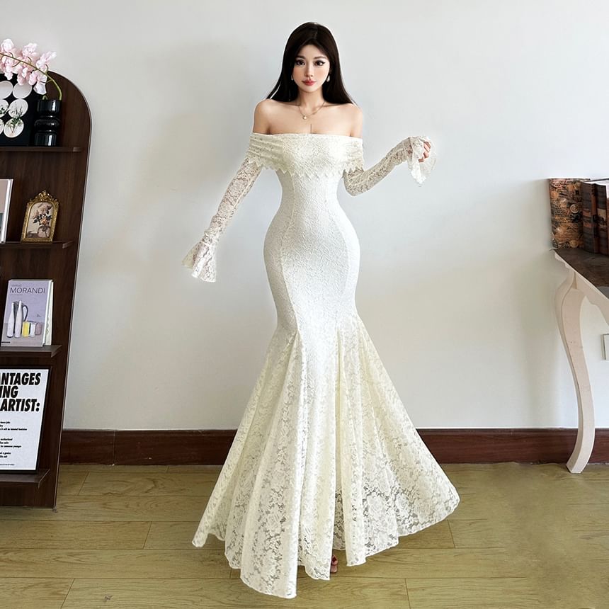 Long Sleeve Off Shoulder Plain Lace Mermaid Hem Maxi Dress