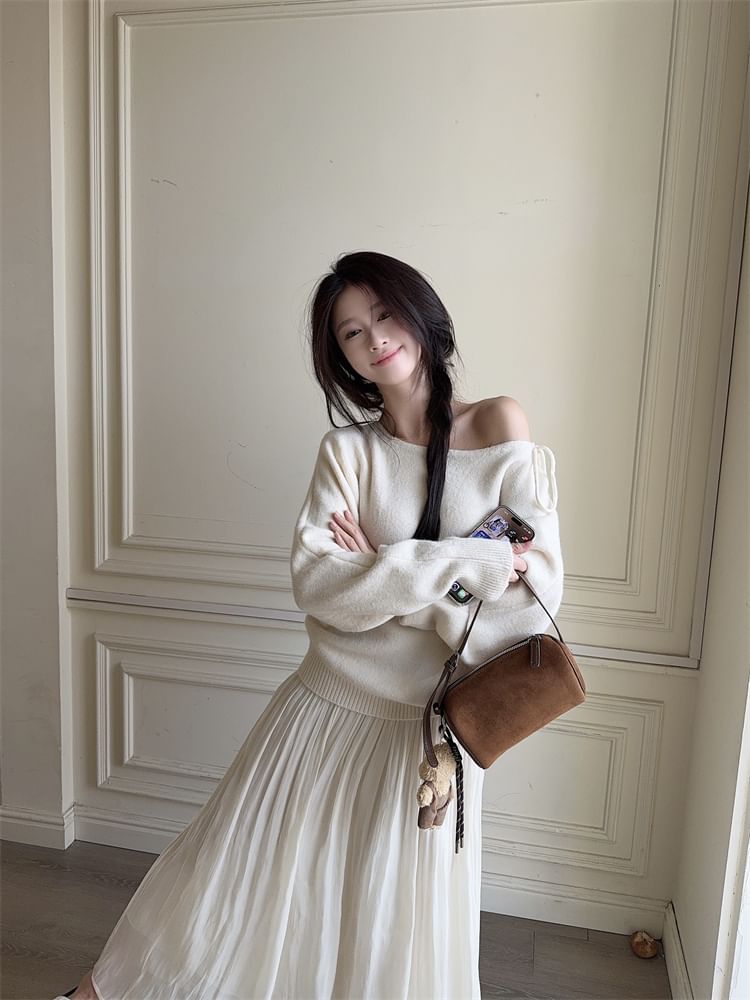 Off-Shoulder Solid Knit Top with Long Sleeves