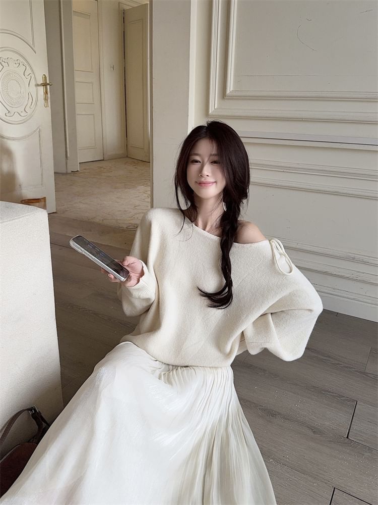 Off-Shoulder Solid Knit Top with Long Sleeves