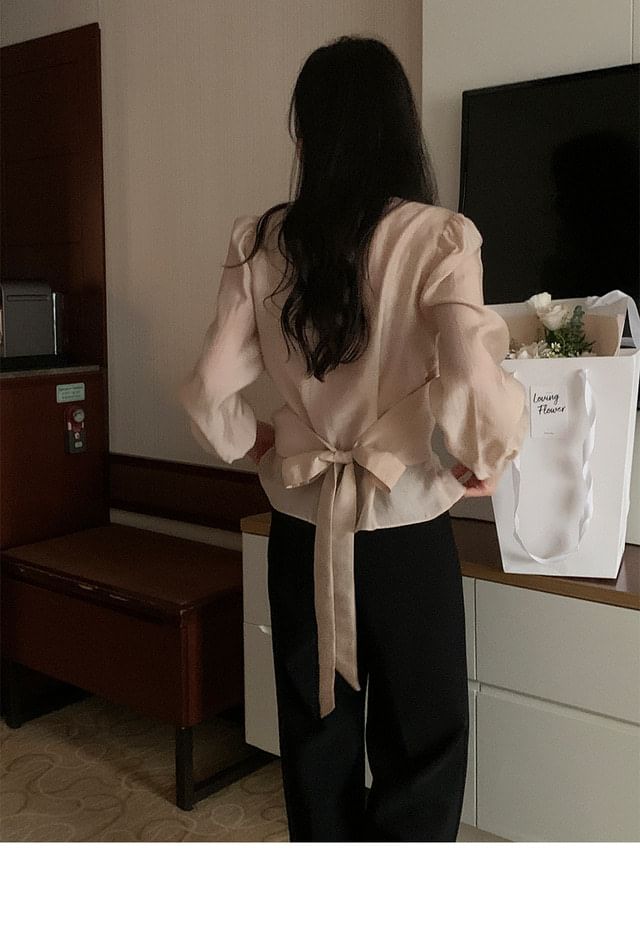 Mock Two-Piece Round Neck Long Sleeve Solid Blouse